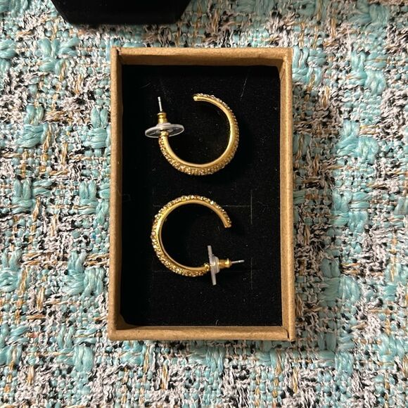 C Hoop Gold Tone Jeweled Elegant Earrings - Picture 4 of 6